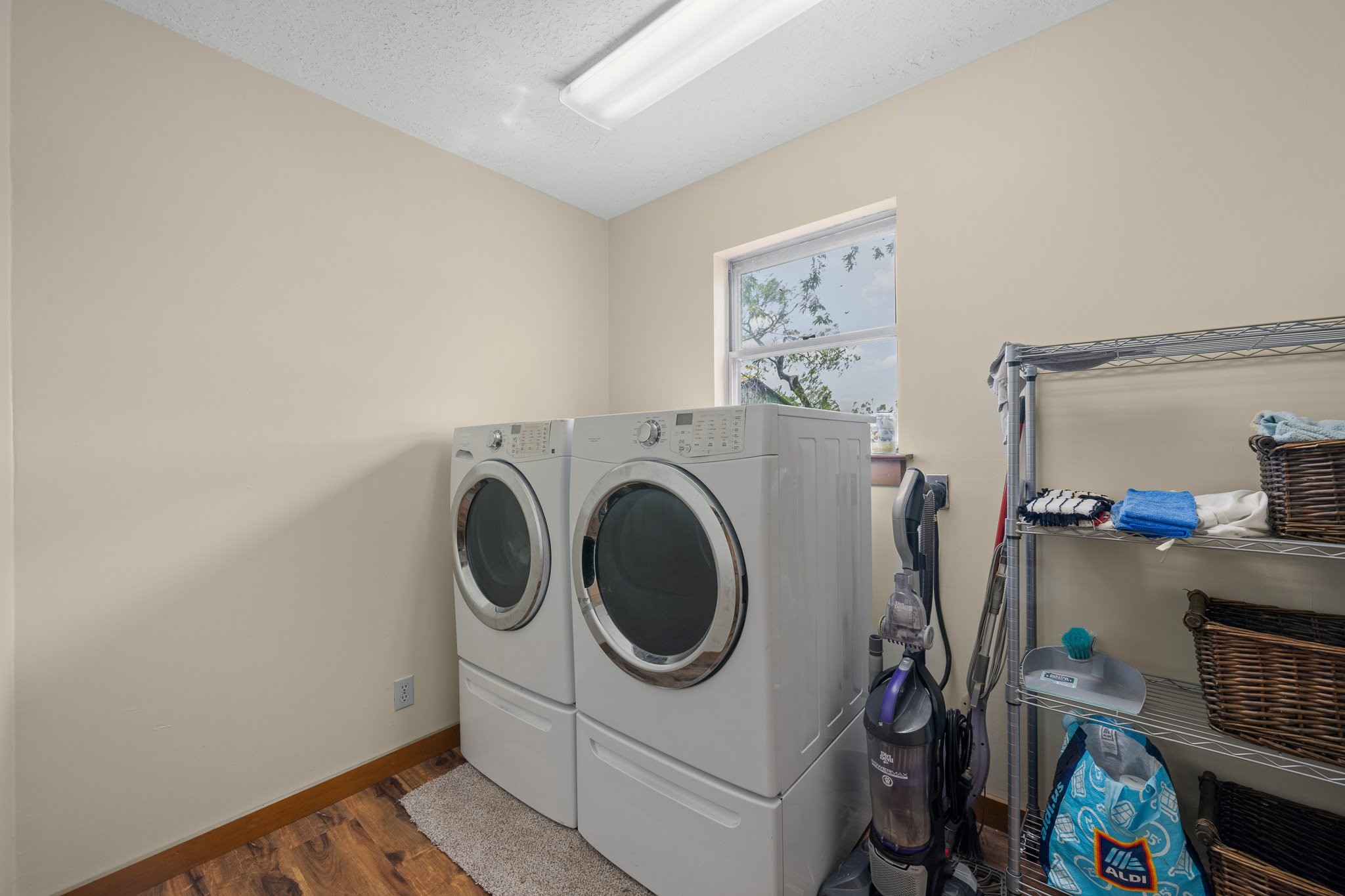 1944 County Road 401 Alvarado TX 76009