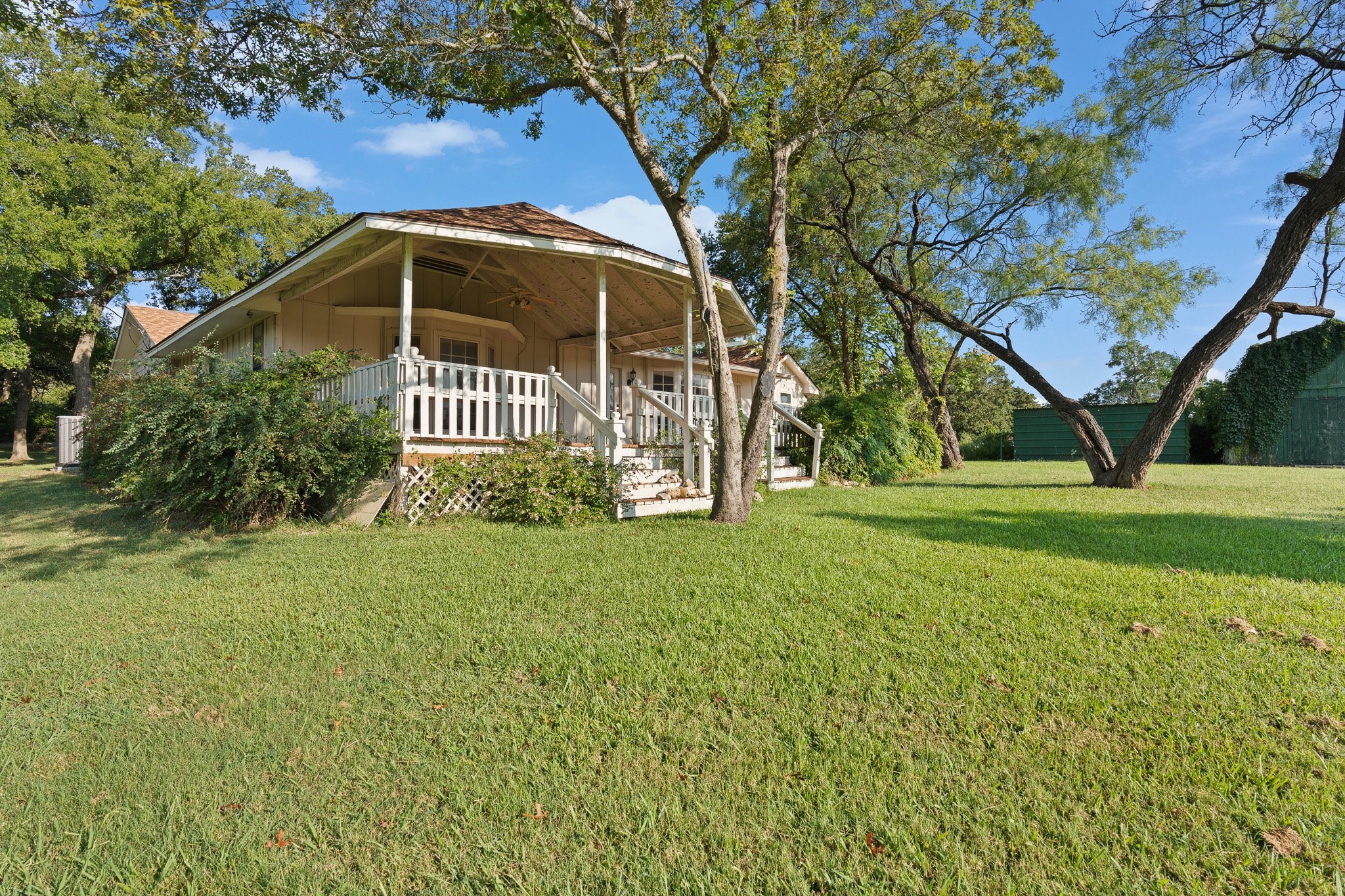 1944 County Road 401 Alvarado TX 76009