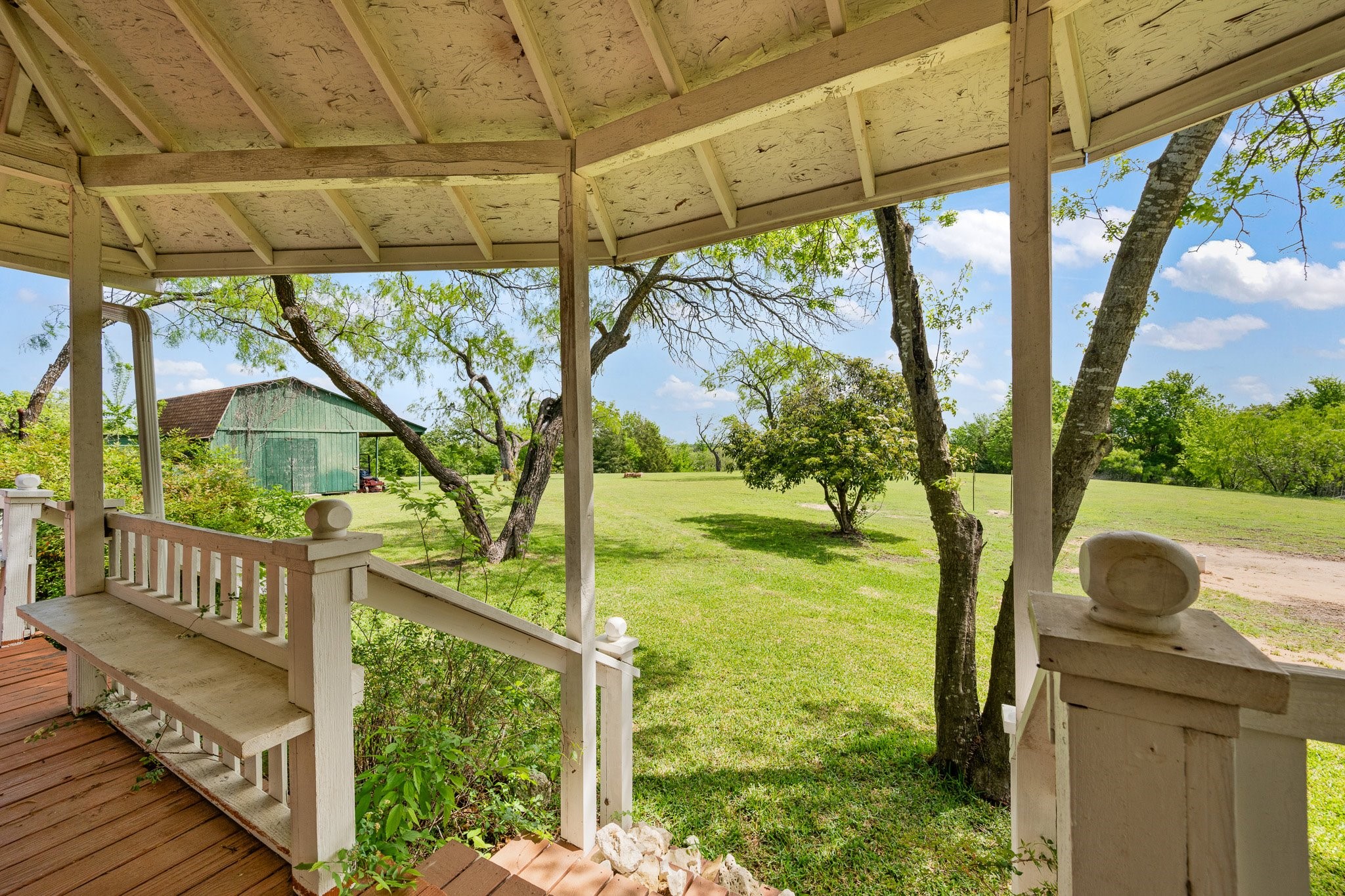 1944 County Road 401 Alvarado TX 76009