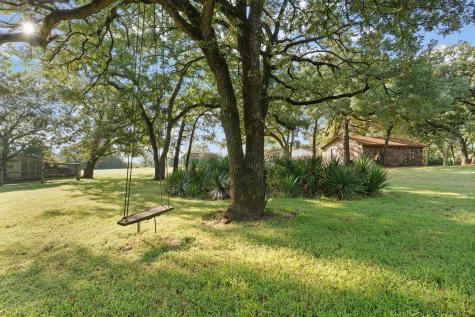 1944 County Road 401 Alvarado TX 76009