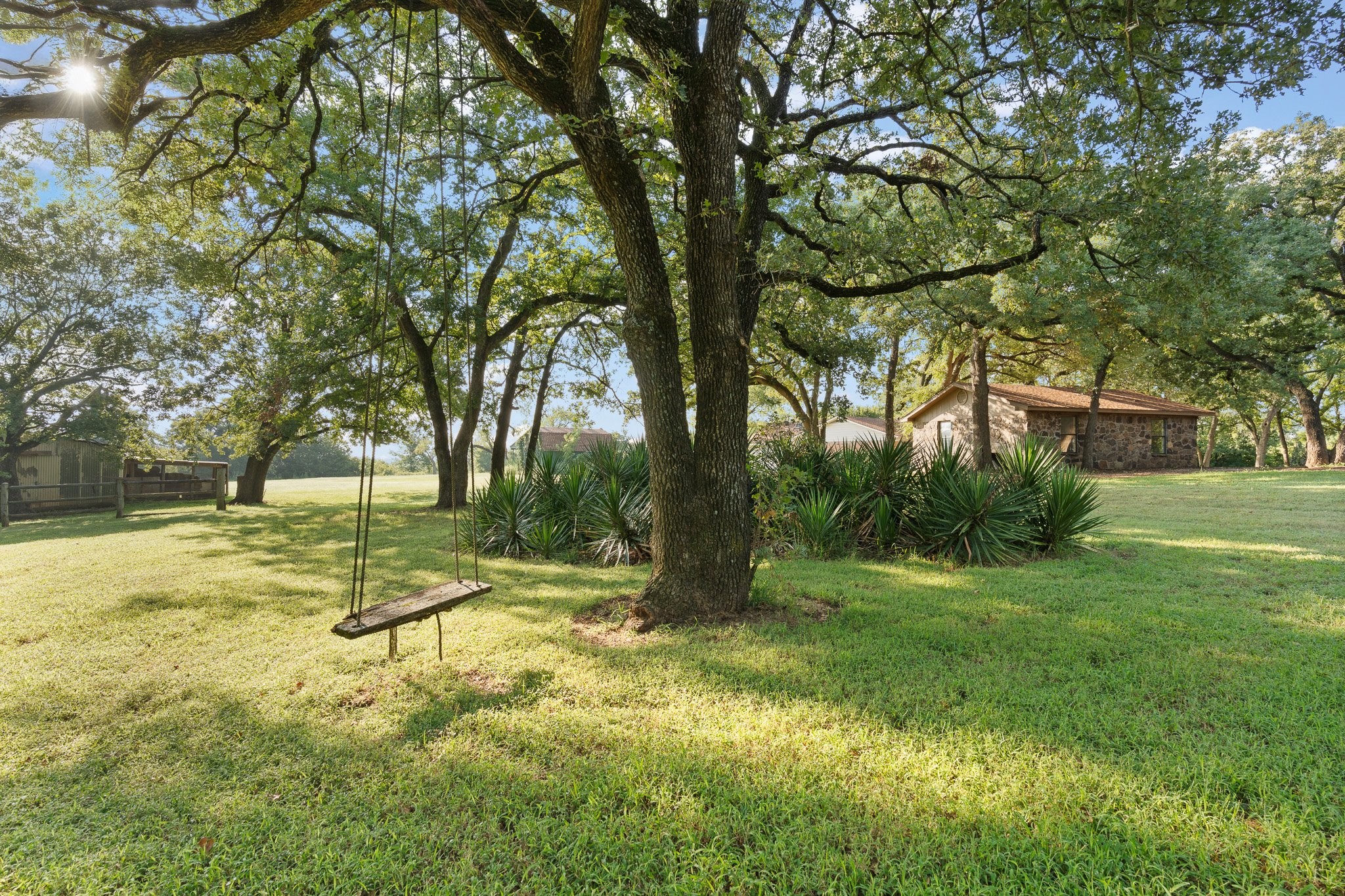 1944 County Road 401 Alvarado TX 76009