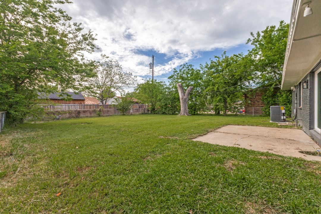 512 Lindo Drive Mesquite TX 75149