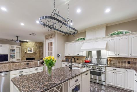 215 Bent Creek Court Southlake TX 76092