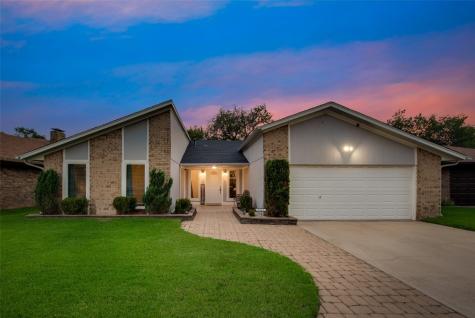 1113 Brandon Court Irving TX 75060