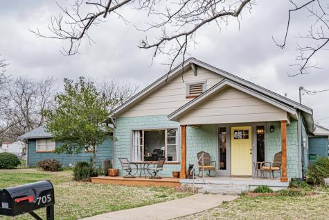 705 W Pecan Street Stephenville TX 76401