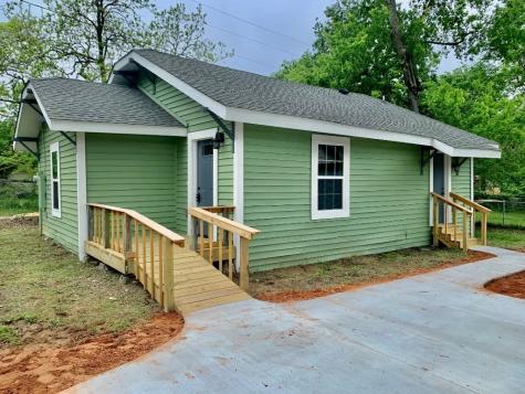 1009 S Rusk Avenue Denison TX 75020