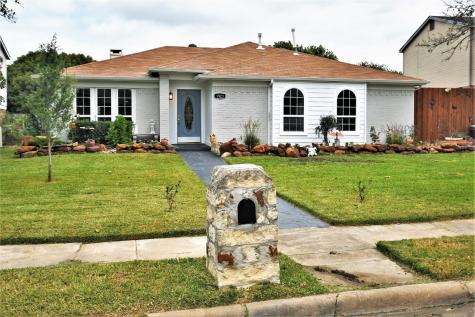 1923 Avignon Court Carrollton TX 75007