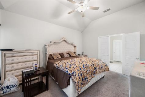 1215 Putnam Street Mansfield TX 76063