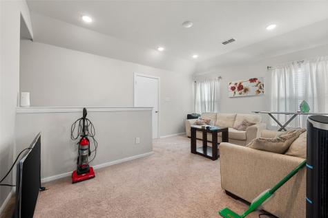 1215 Putnam Street Mansfield TX 76063