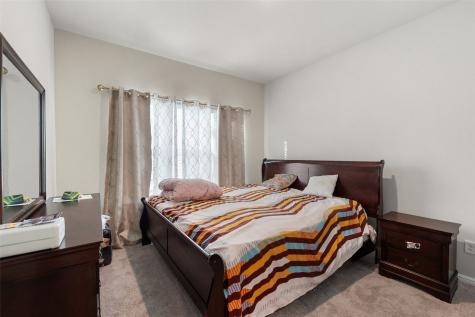 1215 Putnam Street Mansfield TX 76063