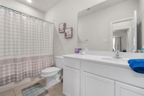 1215 Putnam Street Mansfield TX 76063