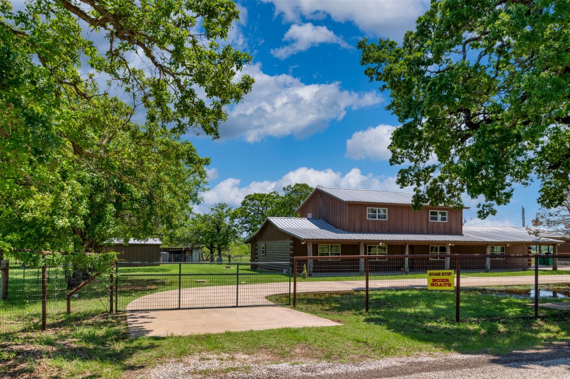 8225 Contrary Creek Road Granbury TX 76048