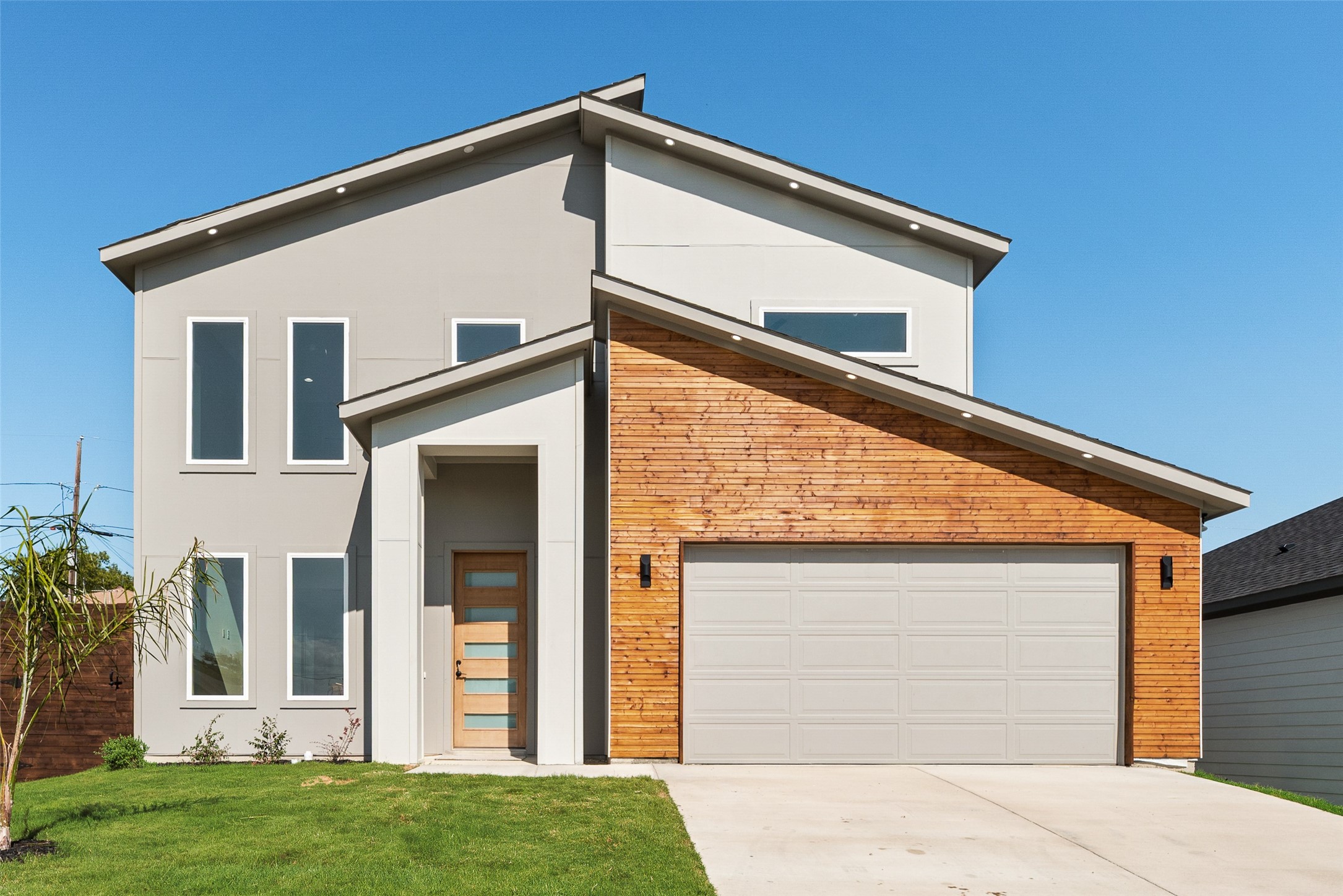 6046 Plum Dale Road Dallas TX 75241