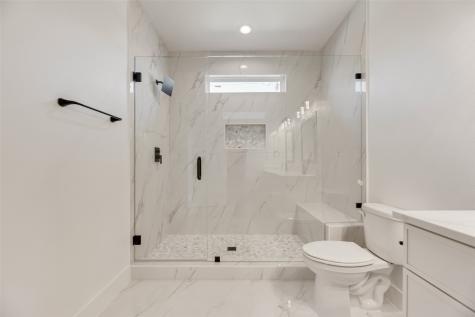 6046 Plum Dale Road Dallas TX 75241