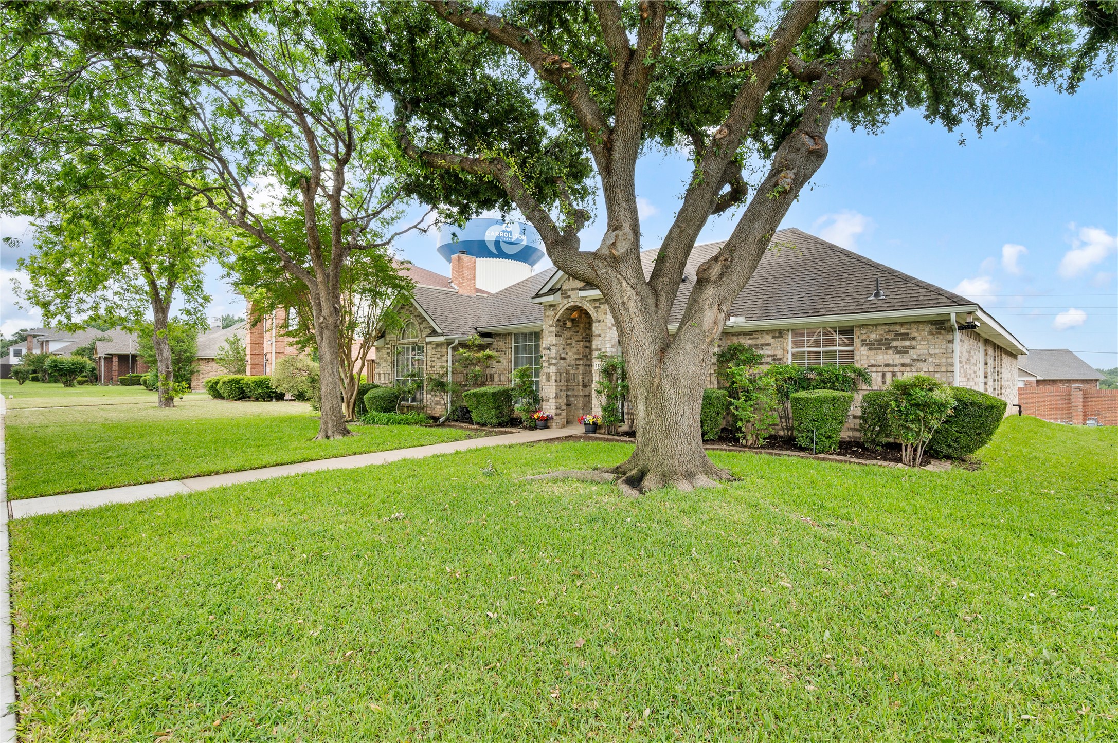 1138 Holly Drive Carrollton TX 75010