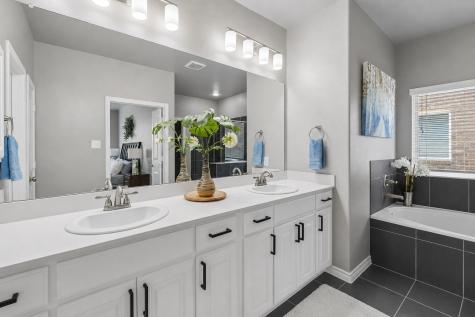 1020 Yarrow Street Little Elm TX 75068