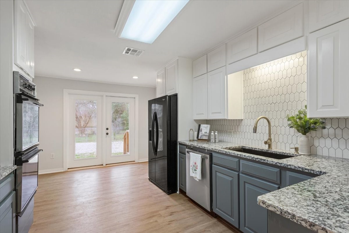 2416 Lake Air Drive Waco TX 76710
