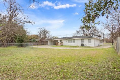 2416 Lake Air Drive Waco TX 76710