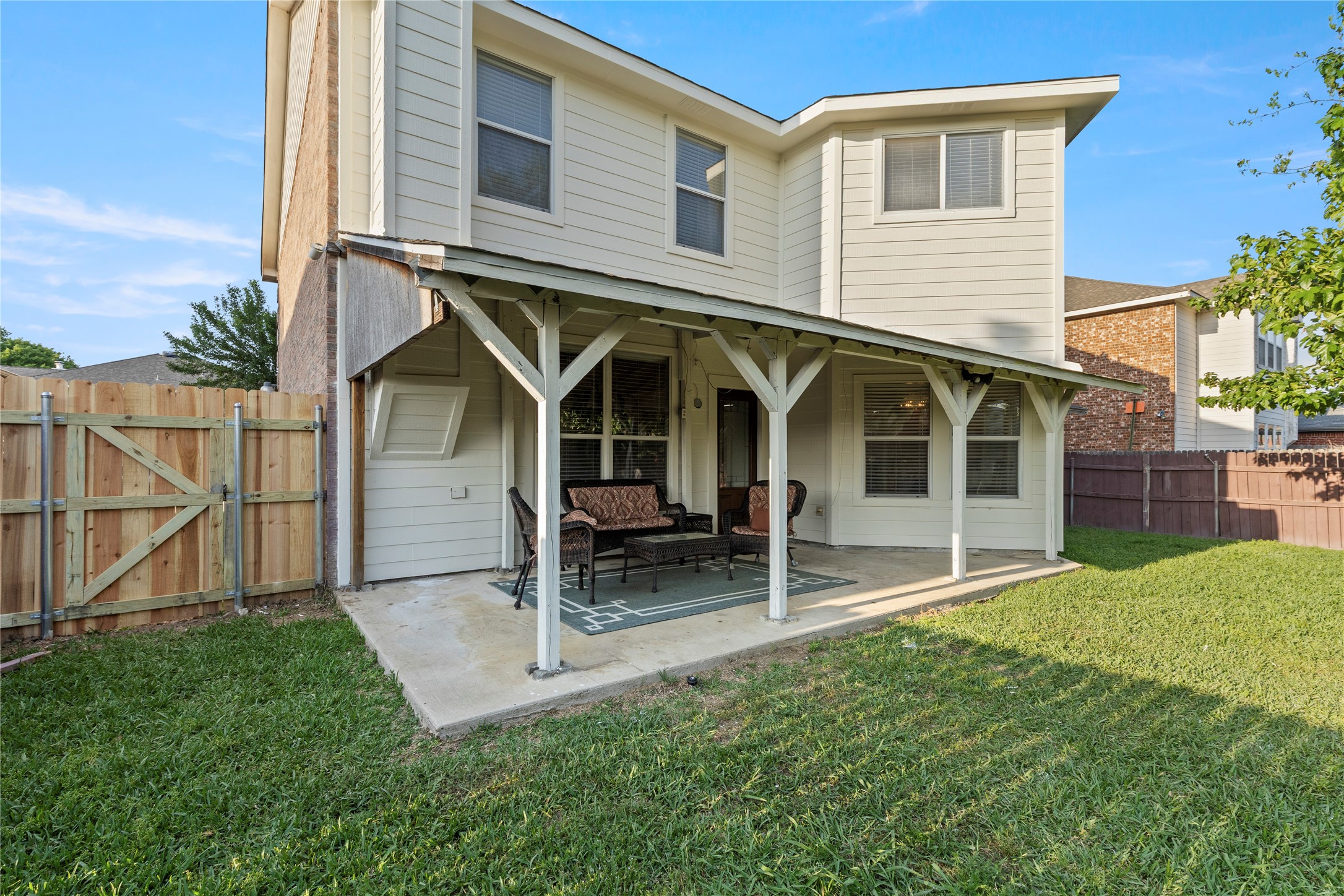 2312 Green Mere Drive Arlington TX 76001