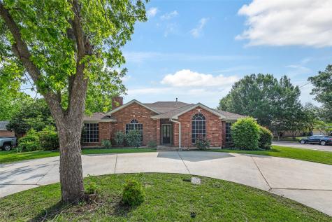600 N Chattey Road Desoto TX 75115