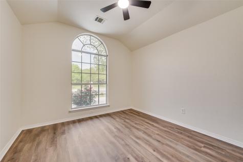 600 N Chattey Road Desoto TX 75115