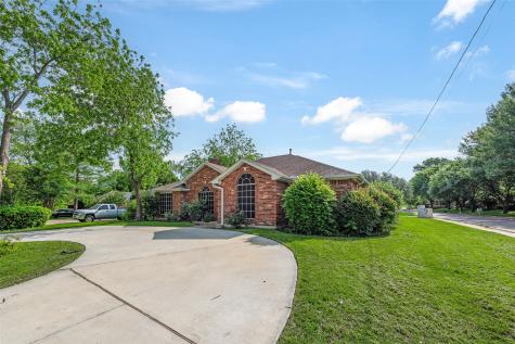 600 N Chattey Road Desoto TX 75115