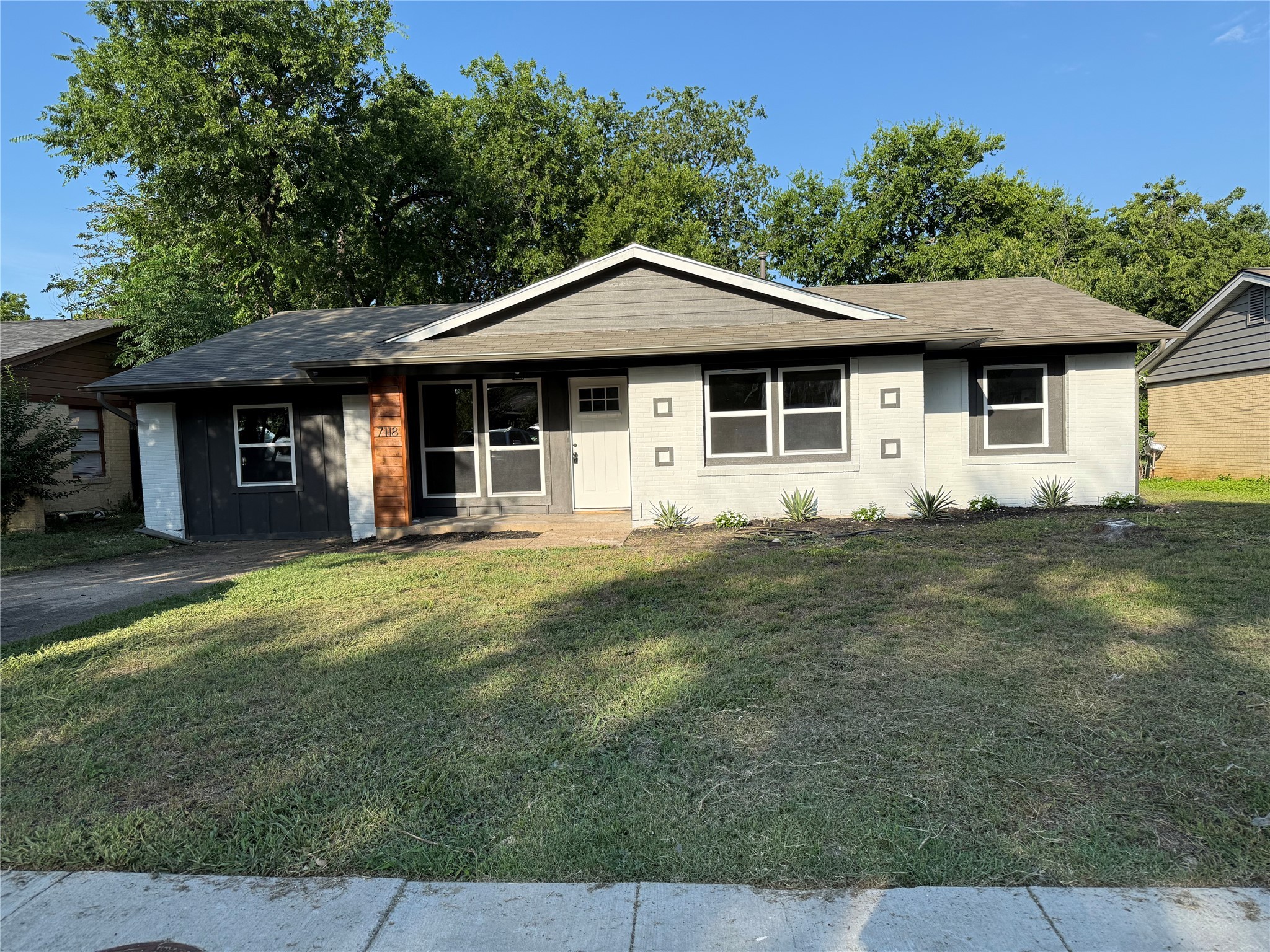 7118 Arborcrest Drive Dallas TX 75232