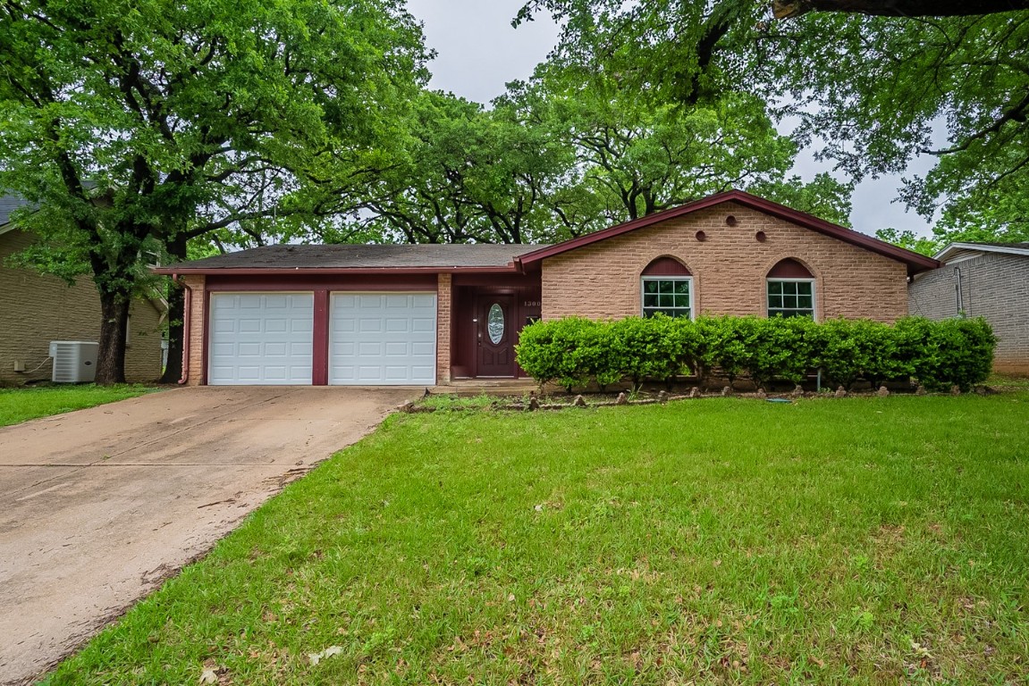 1300 Donley Drive Euless TX 76039