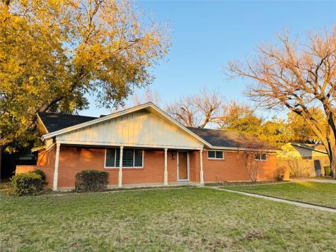 1705 Park Ridge Terrace Arlington TX 76012