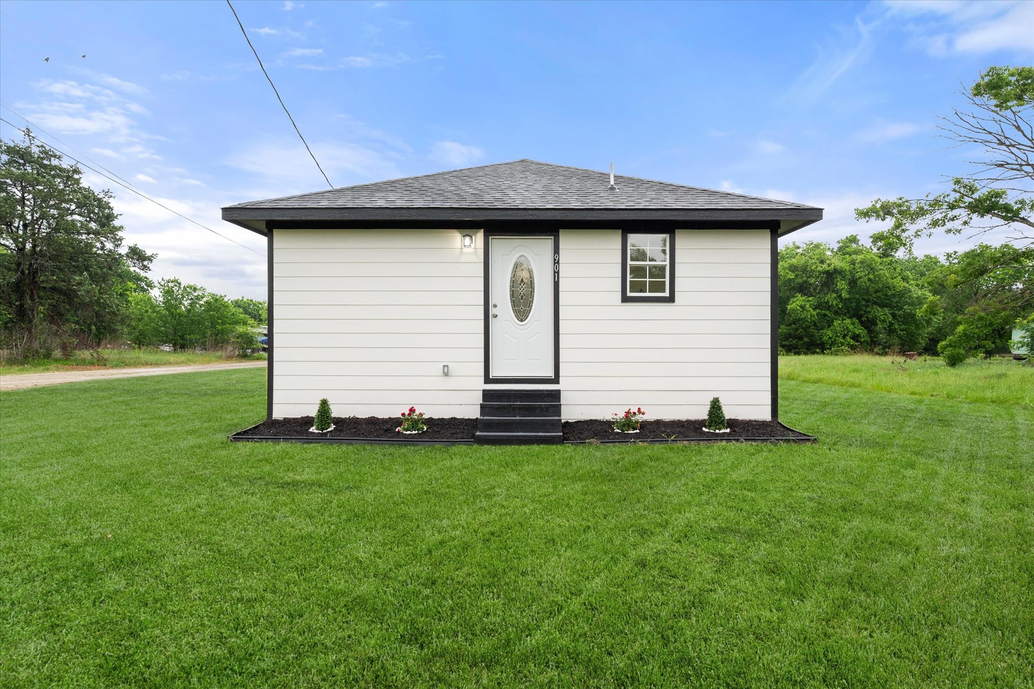 901 S 3rd Dawson TX 76639