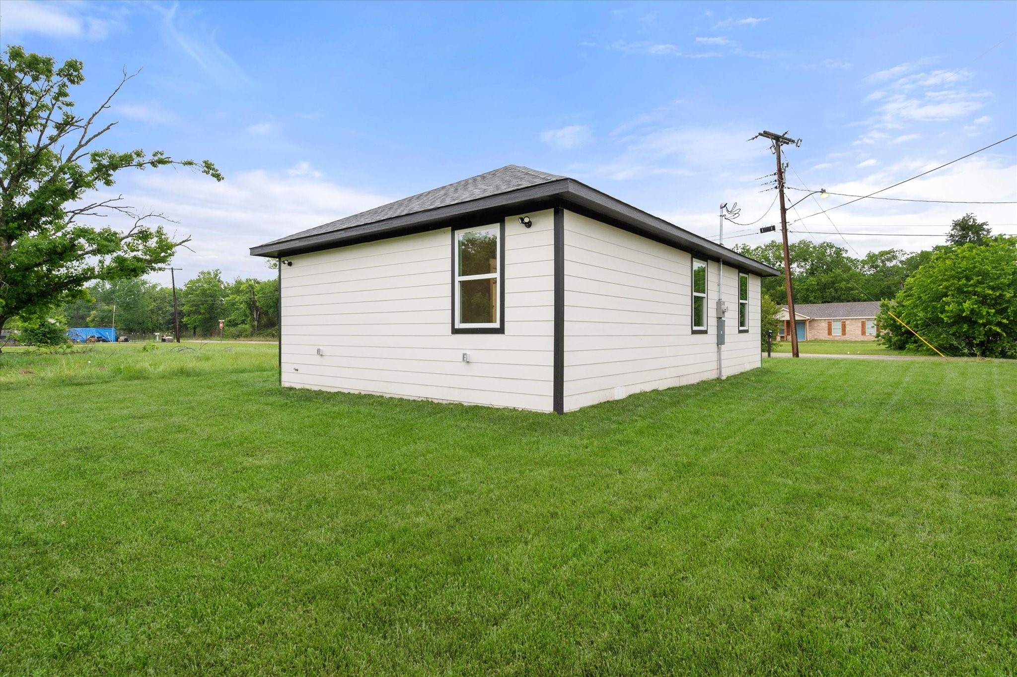 901 S 3rd Dawson TX 76639