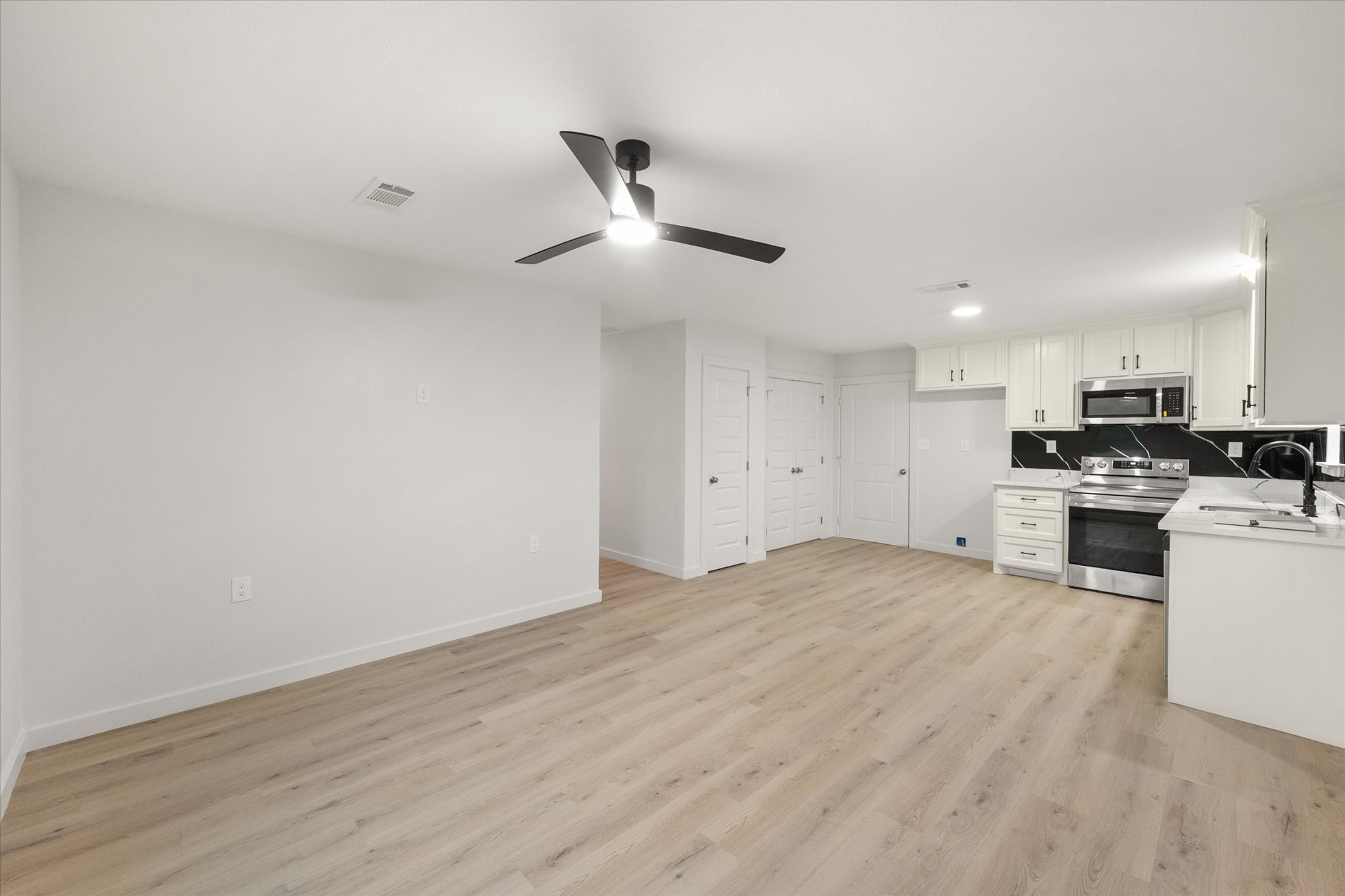 901 S 3rd Dawson TX 76639