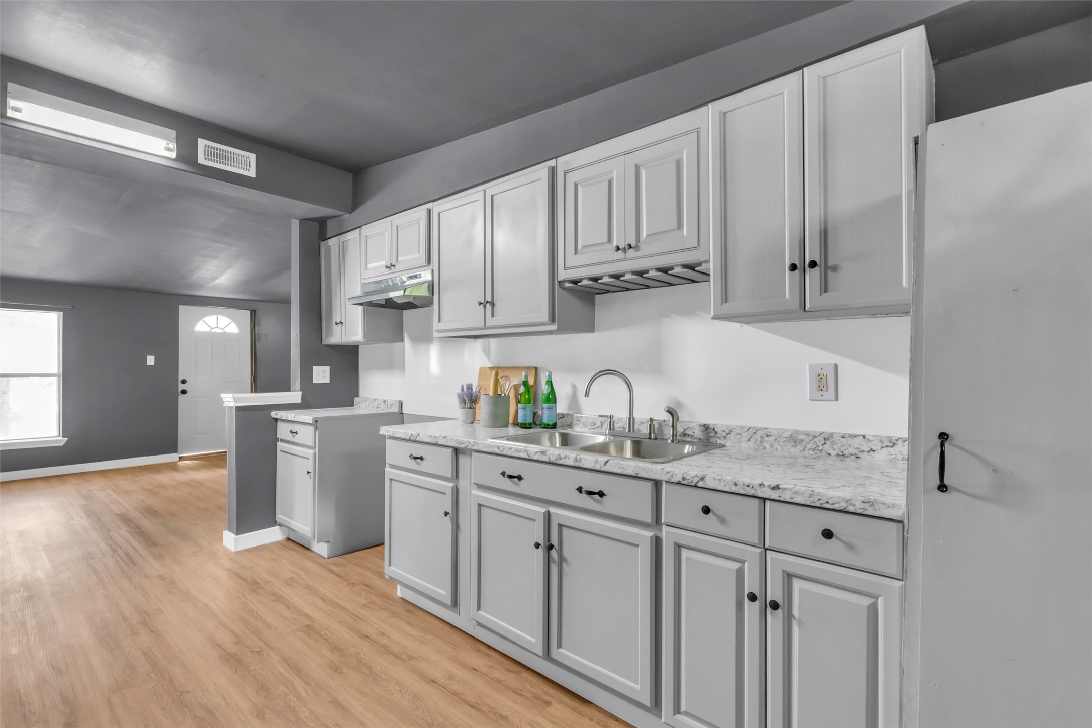 918 Garden Drive Garland TX 75040