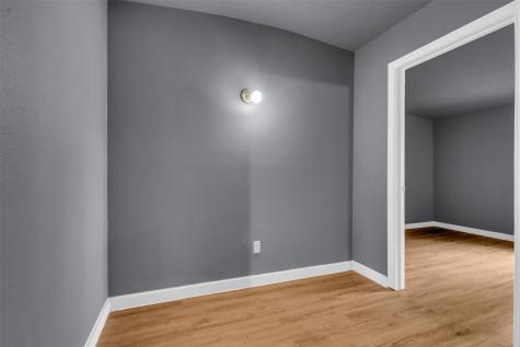 918 Garden Drive Garland TX 75040
