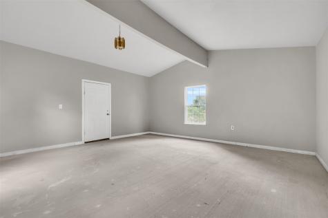 918 Garden Drive Garland TX 75040