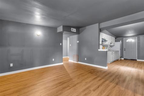 918 Garden Drive Garland TX 75040