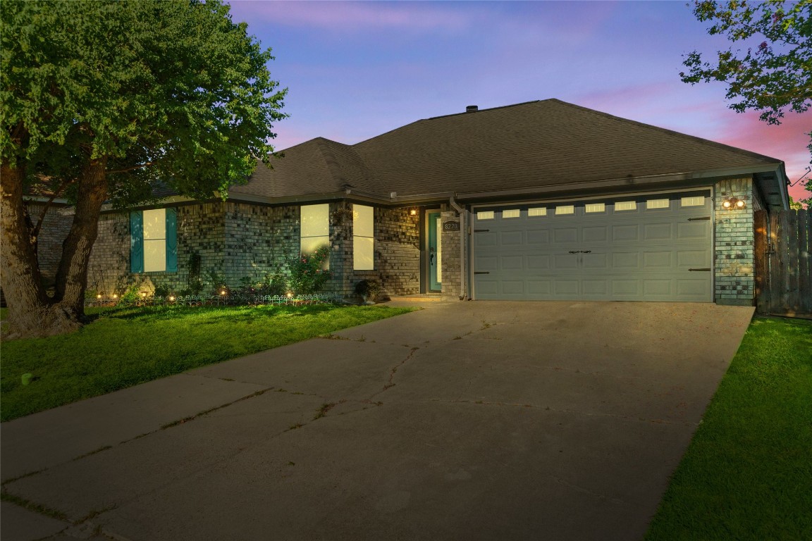 8220 Mark Lane Watauga TX 76148