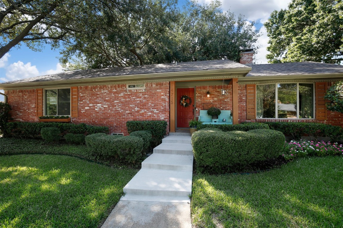 4715 Creighton Drive Dallas TX 75214