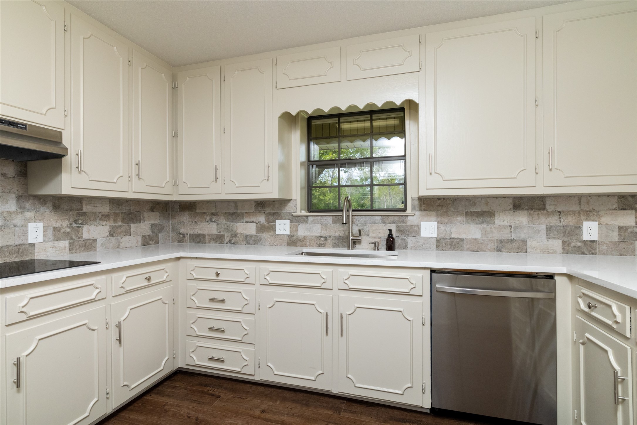 2566 County Road 147 Gainesville TX 76240