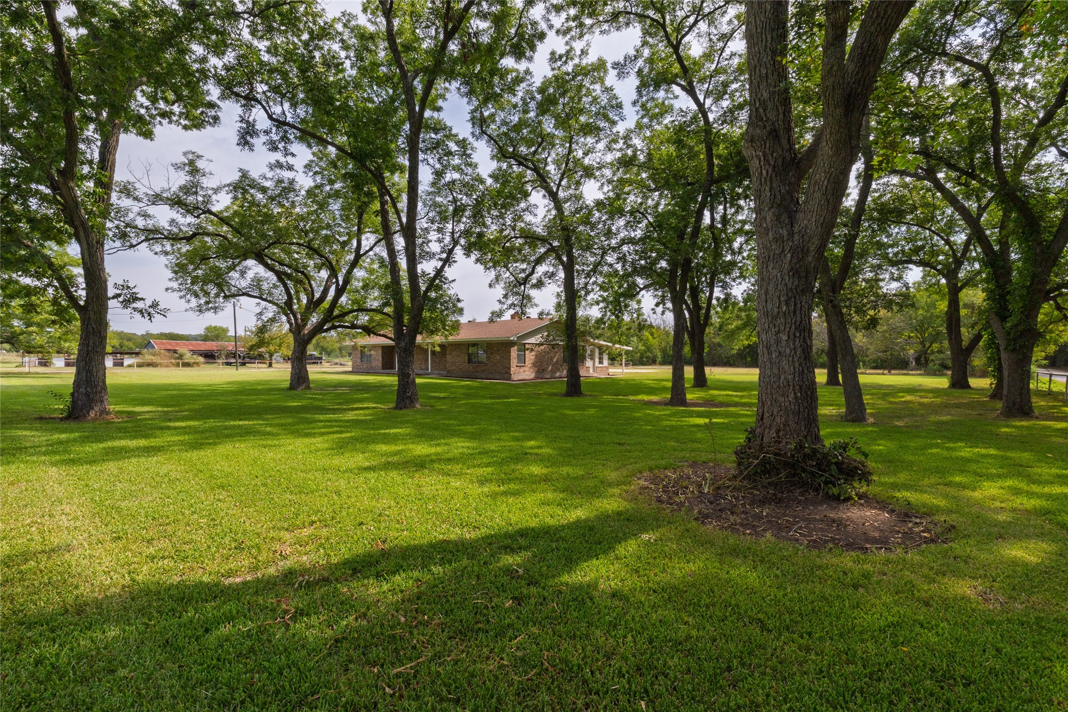 2566 County Road 147 Gainesville TX 76240