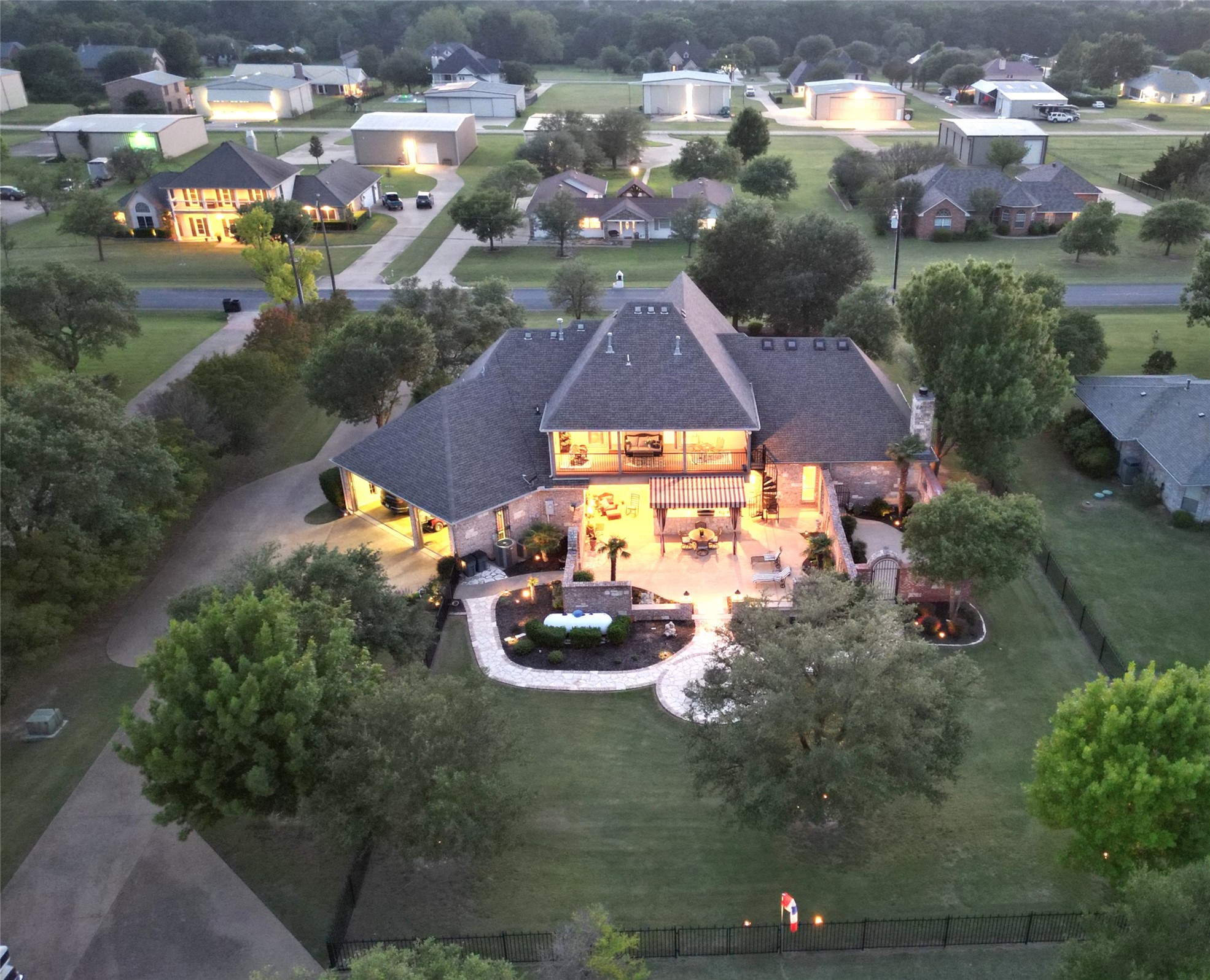 2930 Falcon Way Midlothian TX 76065