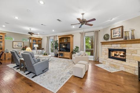 2930 Falcon Way Midlothian TX 76065