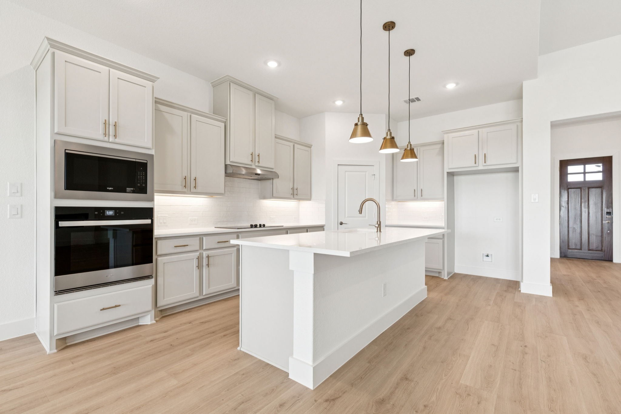 133 Swan Lake Drive Waxahachie TX 75165