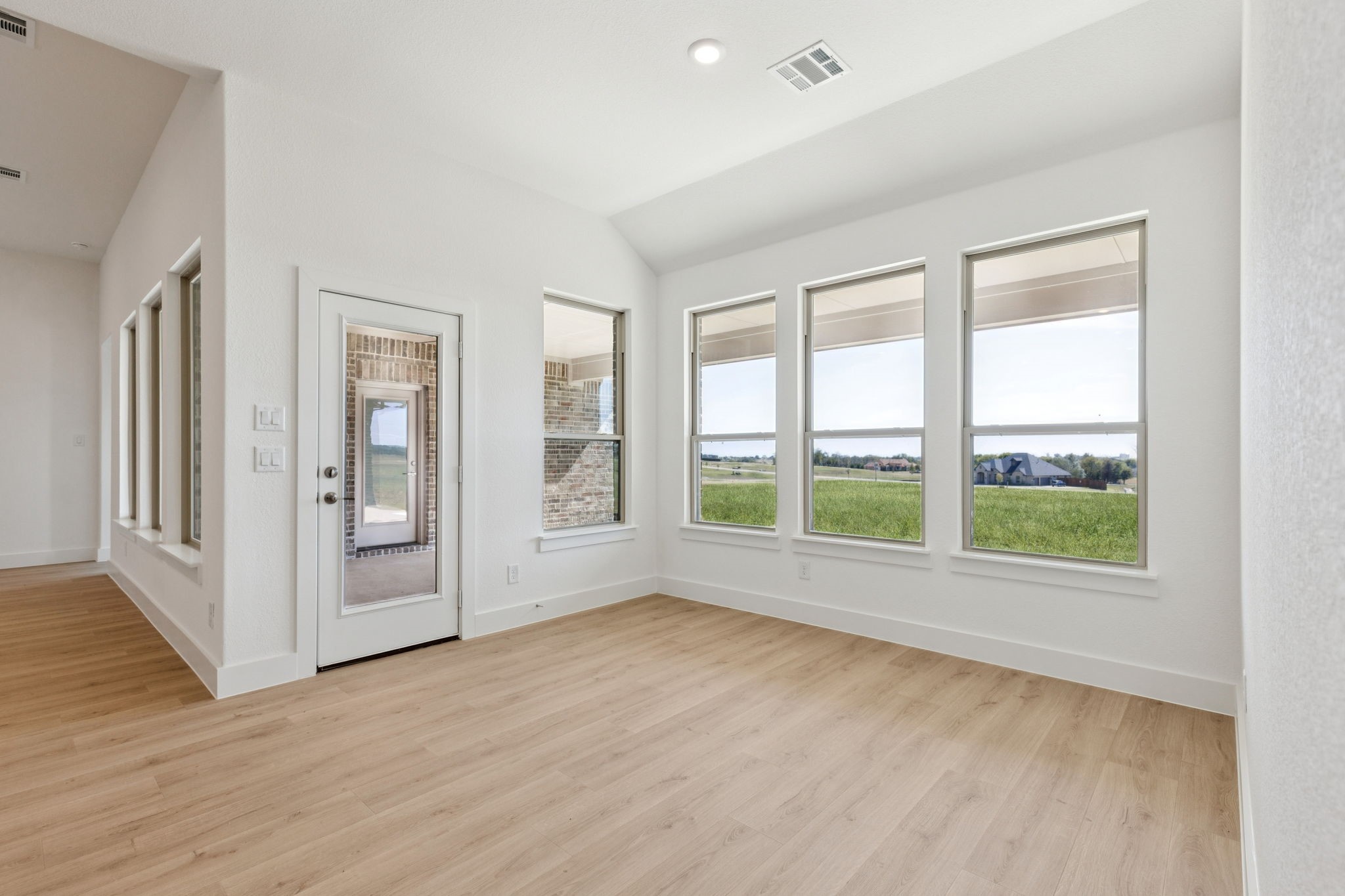 133 Swan Lake Drive Waxahachie TX 75165