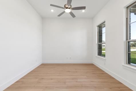 133 Swan Lake Drive Waxahachie TX 75165