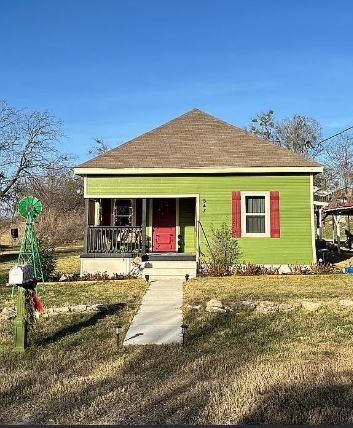 547 E Hill Street Hamilton TX 76531
