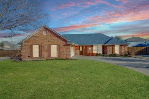 338 Preston Glen Gunter TX 75058