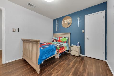 513 Crescent Creek Lane Fort Worth TX 76140