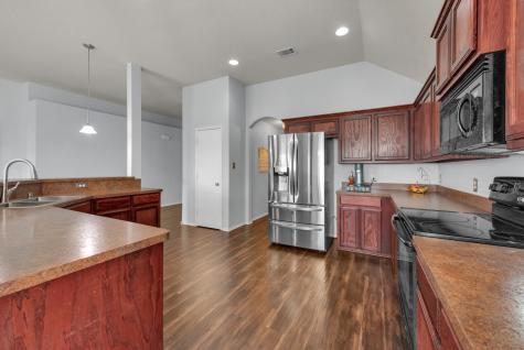 513 Crescent Creek Lane Fort Worth TX 76140