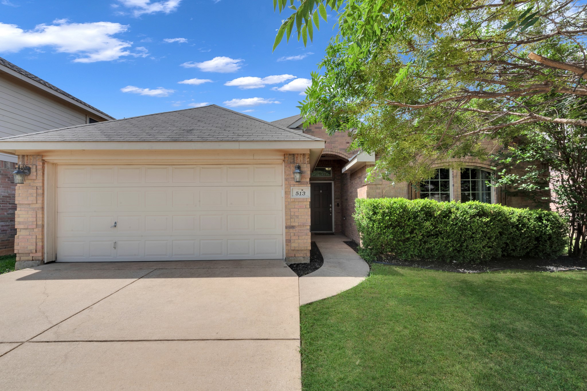 513 Crescent Creek Lane Fort Worth TX 76140